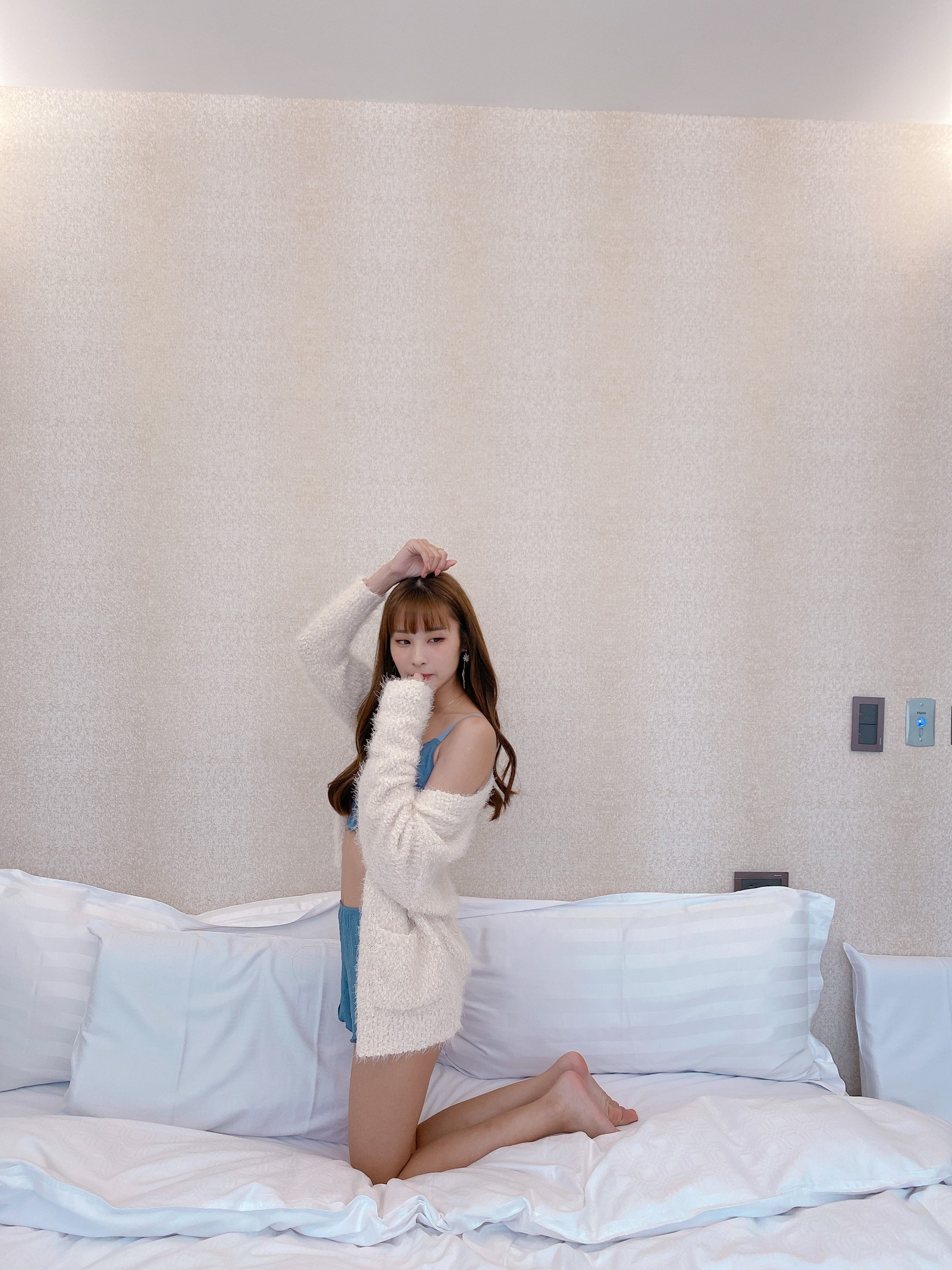 泥泥汝《等你》主题 写真＋视频合集｜情绪向摄影作品（239P｜6V｜509MB）插图6