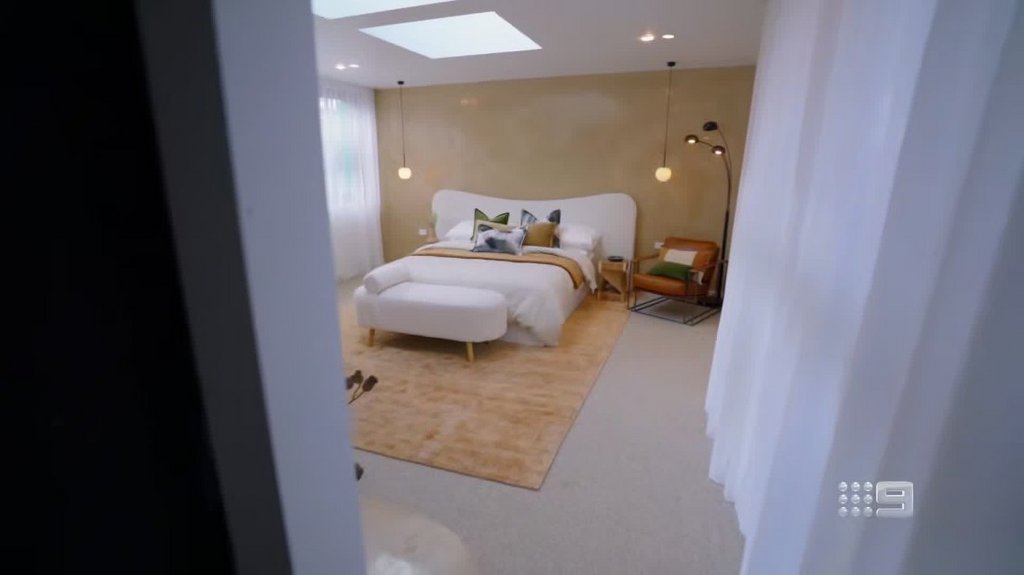 [Image: 3tot0sfexv28.jpg]