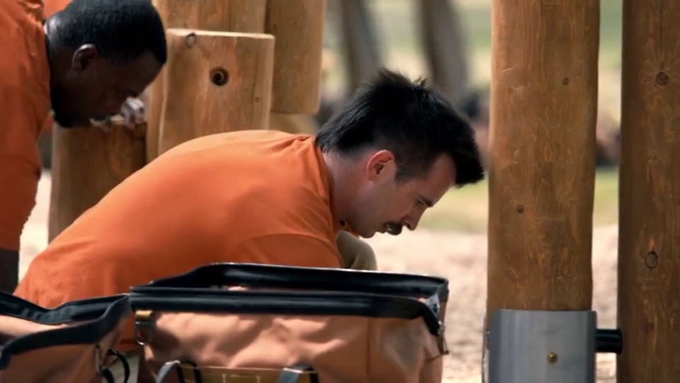 [Image: rxn0p8z9vxm9.png]