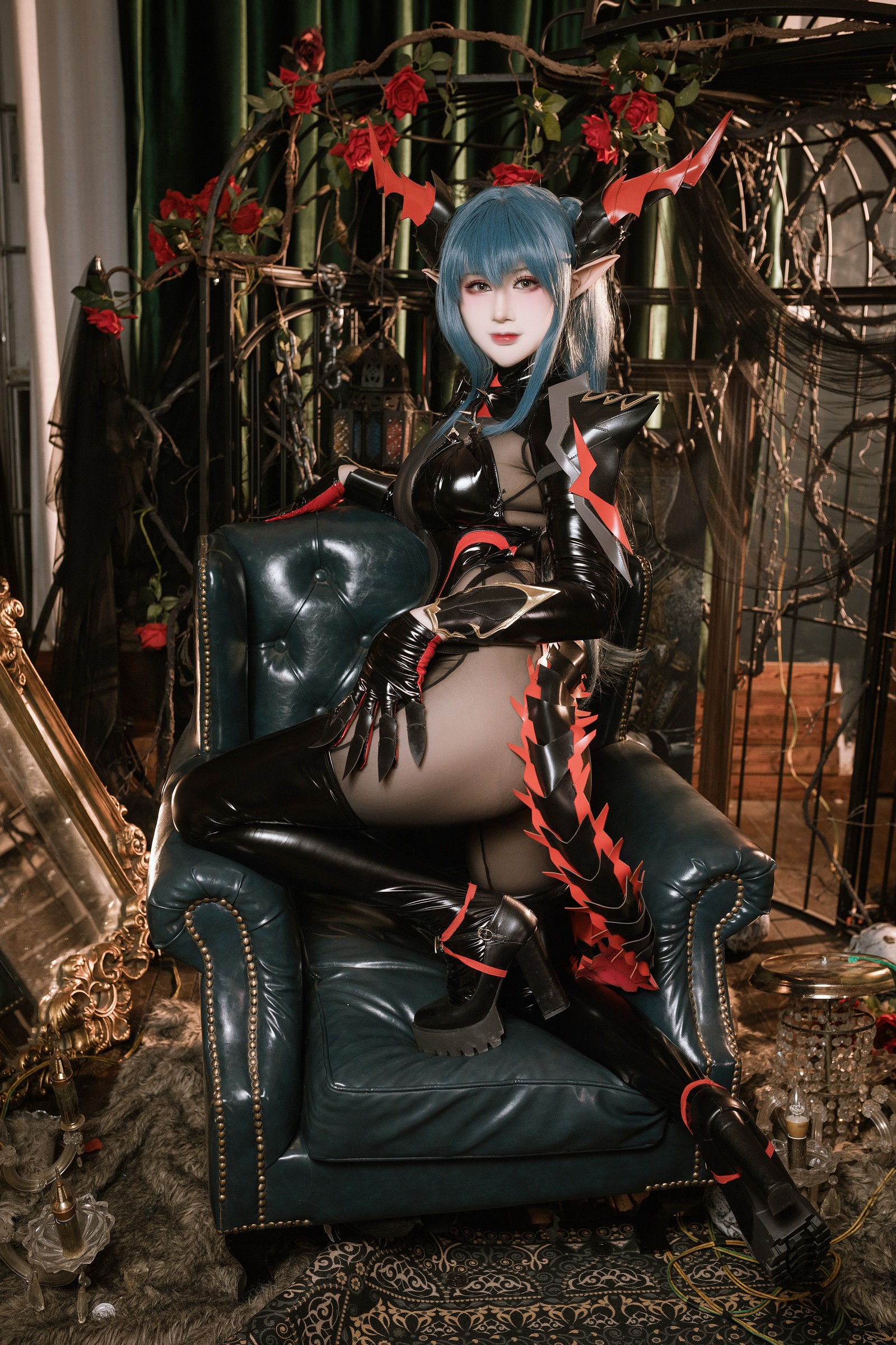 兔胖胖min – 碧蓝航线 雷根斯堡 Cosplay 高清写真集（40P-328.1MB）插图1