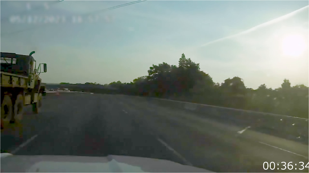 [Image: 1nqqox21ze6c.png]