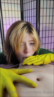 [Image: Cumshots14389004703.jpg]