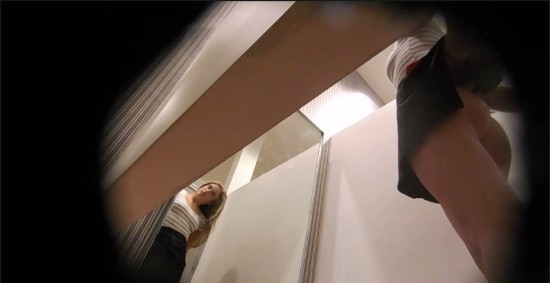 [Image: Voyeur21495091936.jpg]