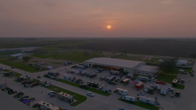 [Image: 2hy0xmbyj7u2.png]