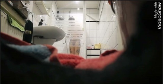 [Image: Voyeur16455134516.jpg]