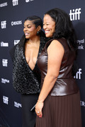 Taraji-PHenson-Cleavage26TIFF300