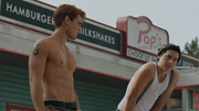 Riverdale-S04-E01-In-memoria-1080p-WEBMu