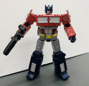Netflix-War-for-Cybertron-Optimus-Prime-01