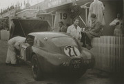 24 HEURES DU MANS YEAR BY YEAR PART ONE 1923-1969 - Page 20 49lm27-AMartin-DBJones-Haines-5