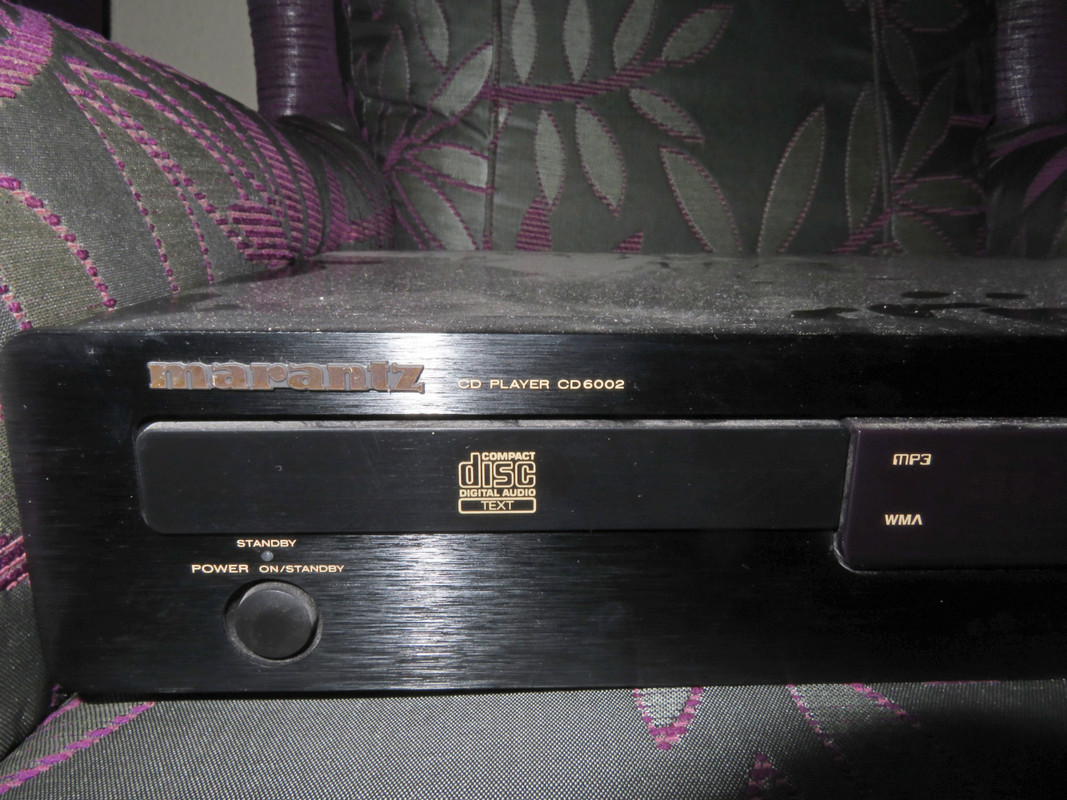 Diferencia de sonido entre Marantz CD6002 y NAD C521BEE IMG-3421