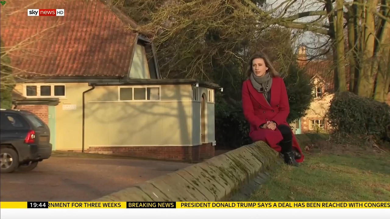 25 January - 19.00.00 - Sky News Tonight. Reports and lively deb