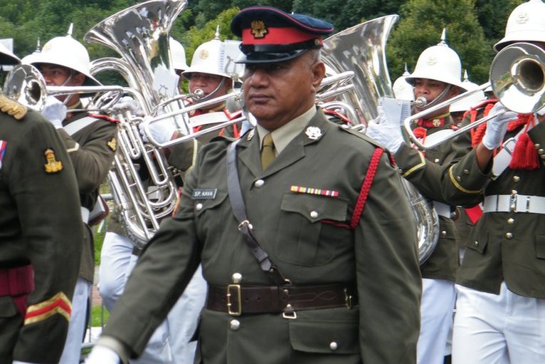 _46180278_cavalcade2004