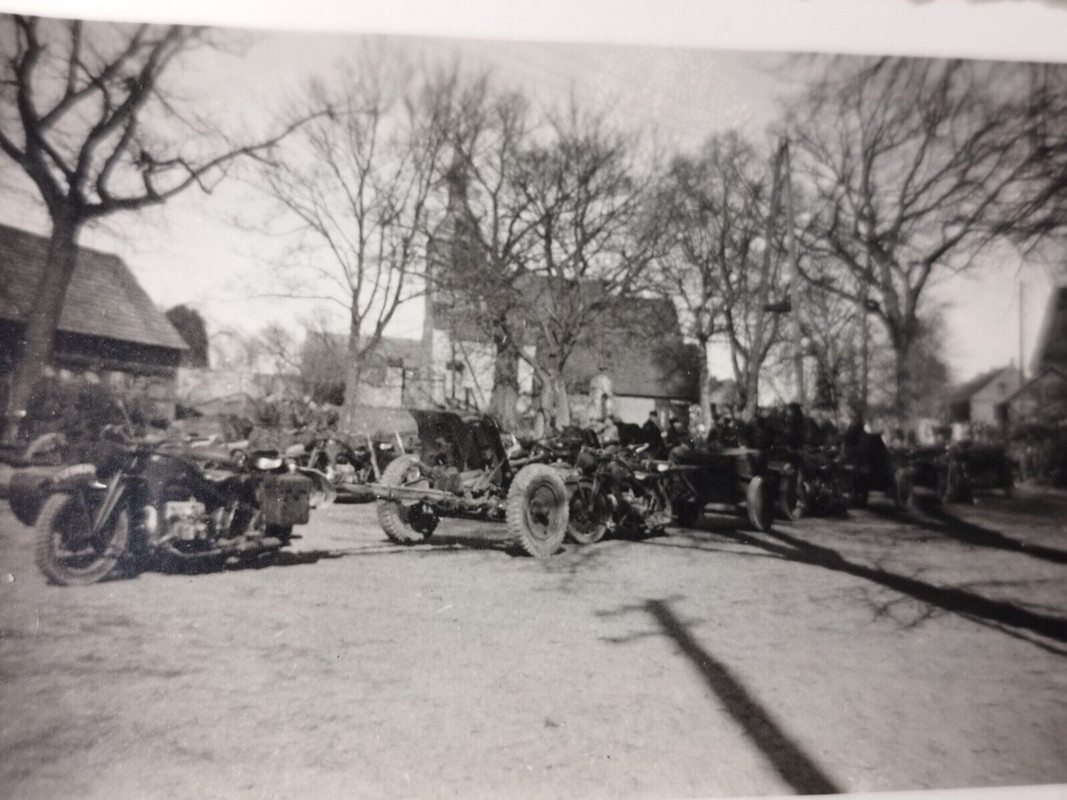 2.WK Beiwagen Krad Maschinen mit 3,7 cm Pak mehrfach angehängt Übung Bismarck