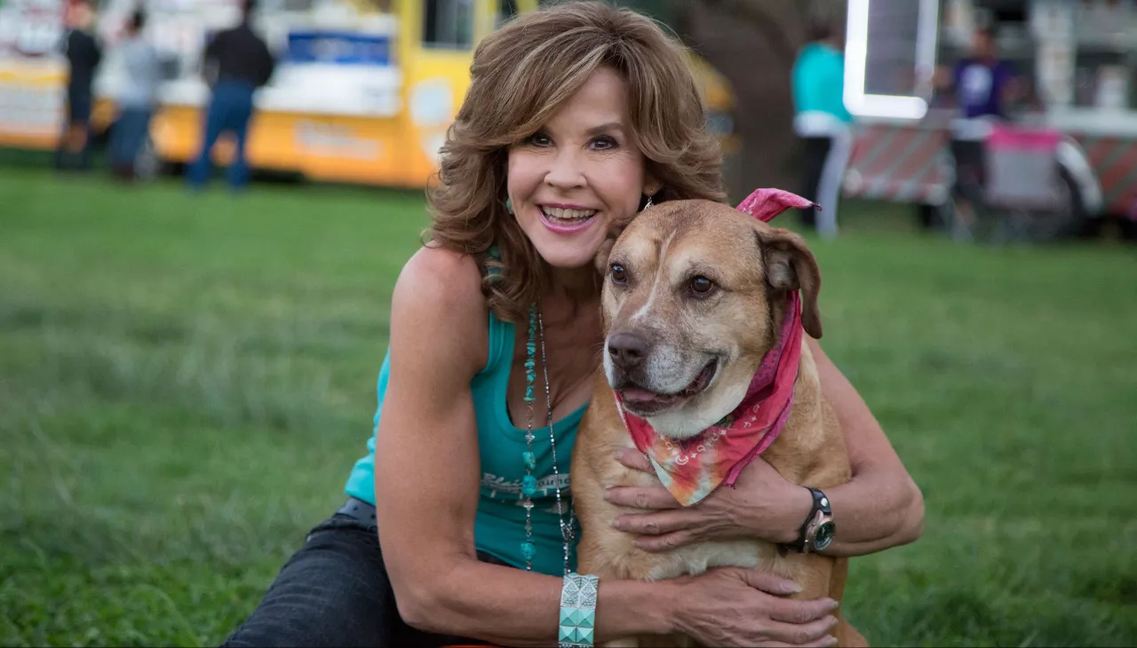 Linda-Blair-2-e1730222465413