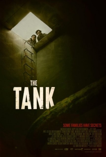 Coś. Potwór z głębin / The Tank (2023) PL.480p.BDRip.XviD.DD2.0-K83 / Lektor PL 