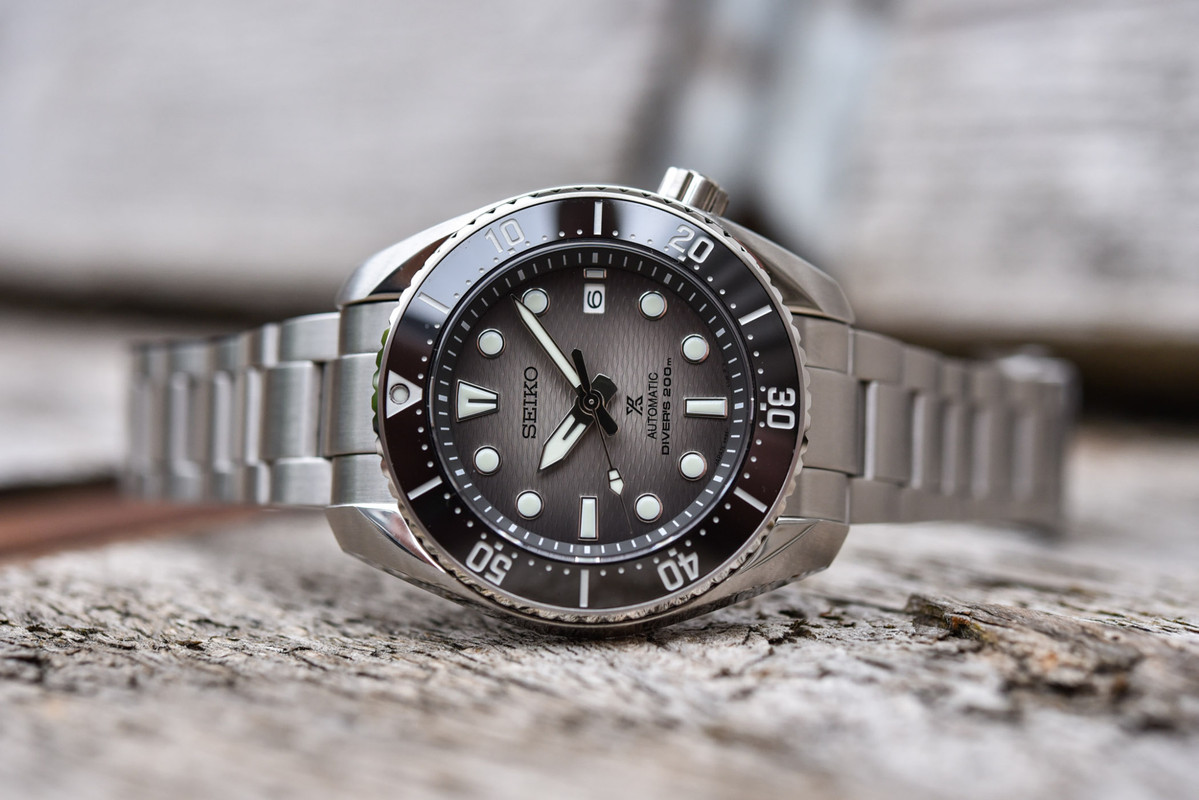 2022-Update-Seiko-Prospex-Sumo-Diver-Automatic-200m-Ceramic-SPB323J1-hands-on-review-1-2048x1367