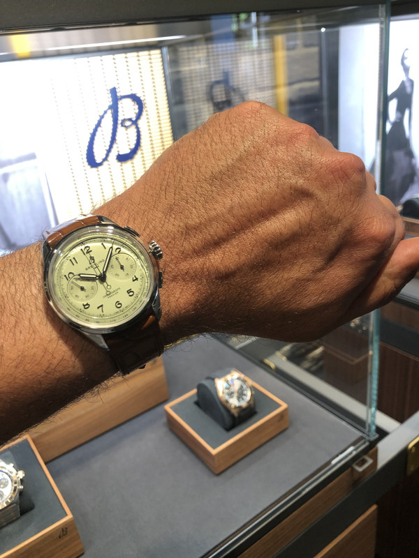 3C056970-97CF-4765-839D-818A0A1D565C