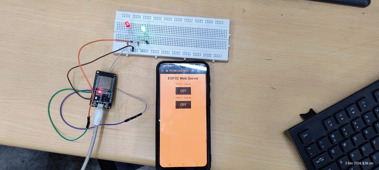 LED-using-ESP32.jpg