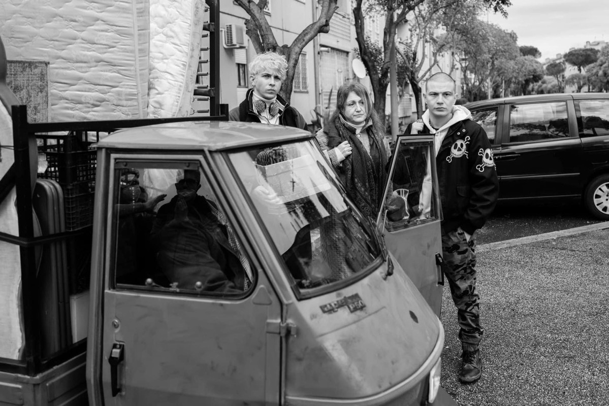 "Guerra tra Poveri", recensione e intervista ad Alessandro Sardelli "Guerra tra Poveri", recensione e intervista ad Alessandro Sardelli