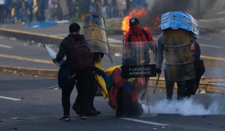 Ecuador: Presidente acusa a manifestantes indígenas de intento de golpe de Estado