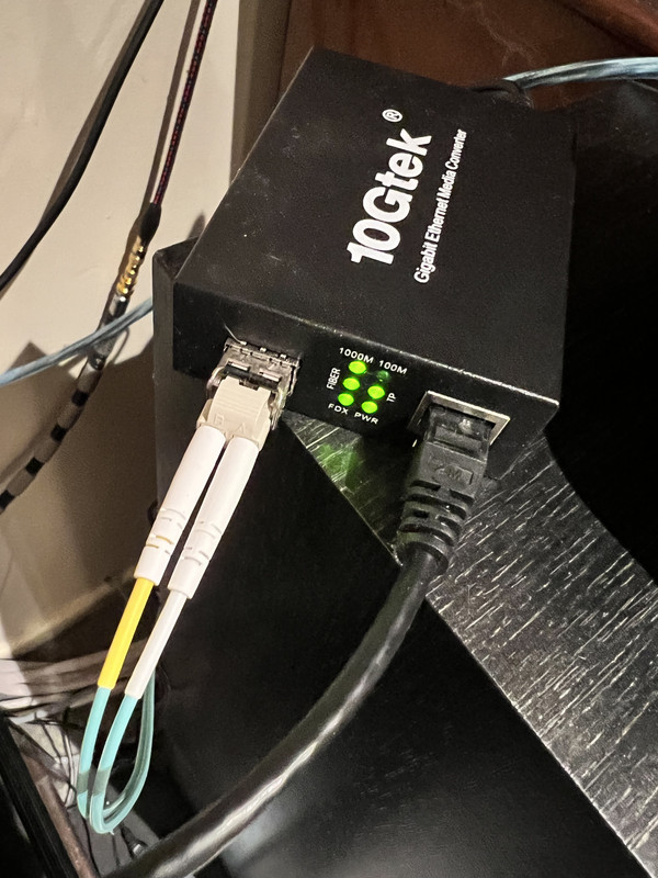 E495C1DD-FCD8-4812-A6C2-16587CC1222B