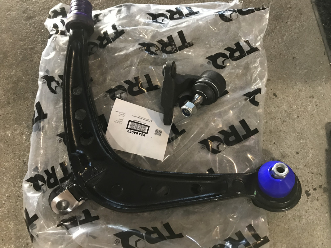 06E8DFE7-FF70-4A26-A7BE-84064A025831