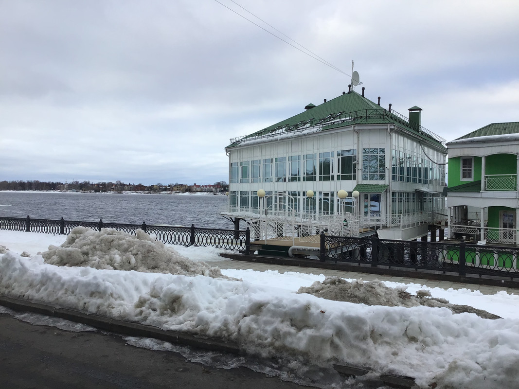 C2E7A199-D1C0-42C9-95C8-E4552A526571