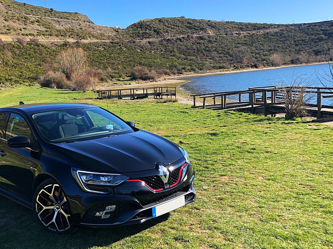 3B226DF7-4161-4EA2-8A3C-34D06293E587