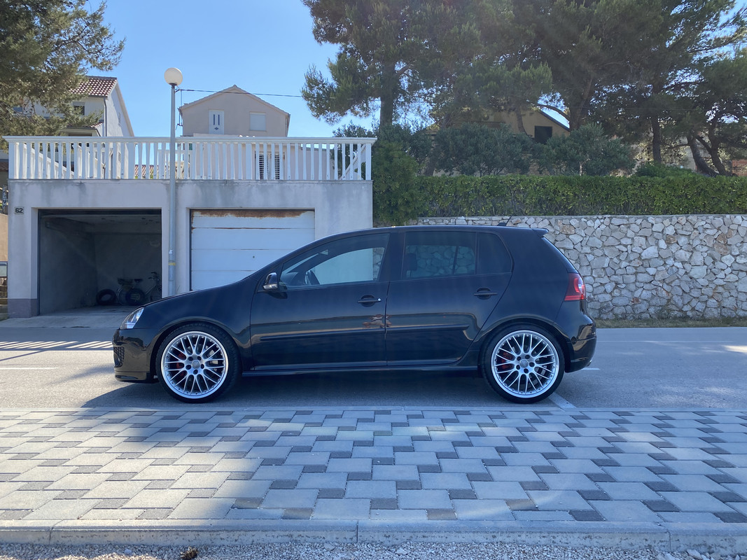 E761E754-AF27-4C11-9D37-37939652859E