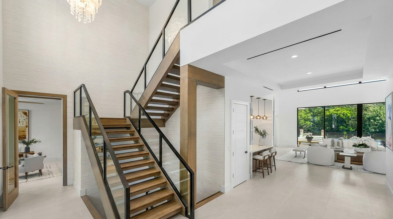 Contemporary Waterfront – Stairs