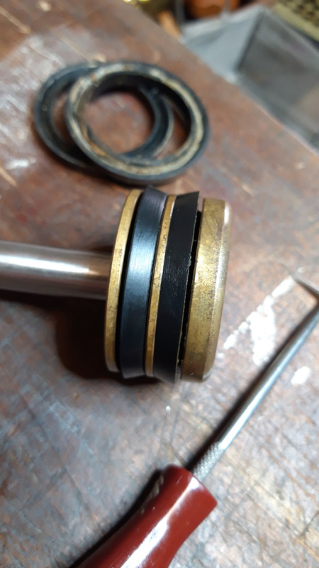 40CC09C9-CF8C-4D9D-BF81-1013C5549572