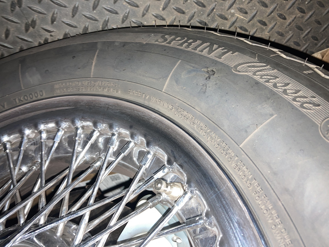 4F47A279-CD17-4081-9625-F498F0FAB2BB