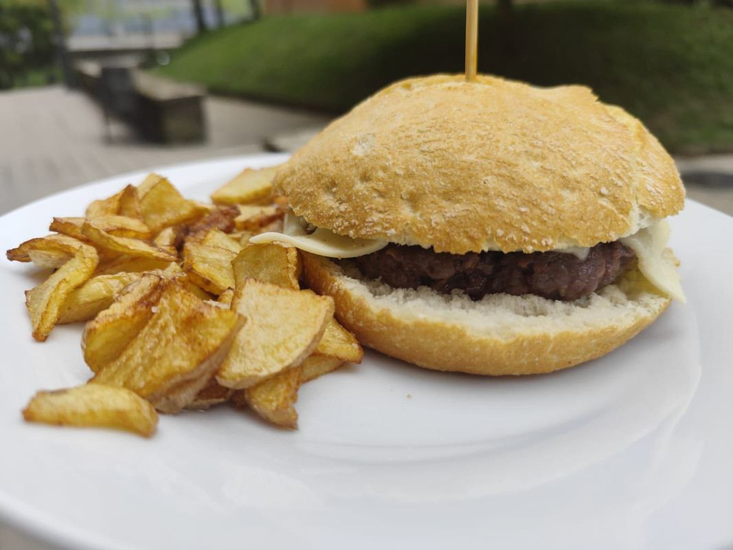 Burger De Txuleta