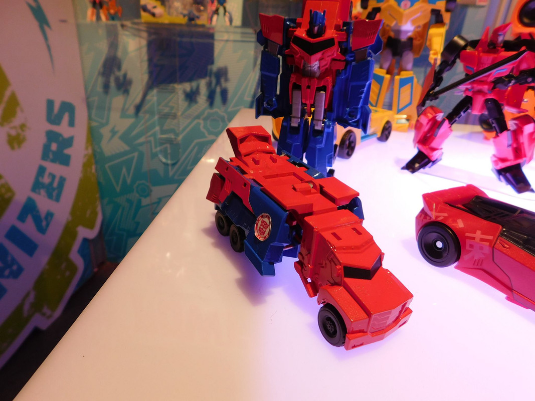 12371235_996046100443093_548772438290056672_o