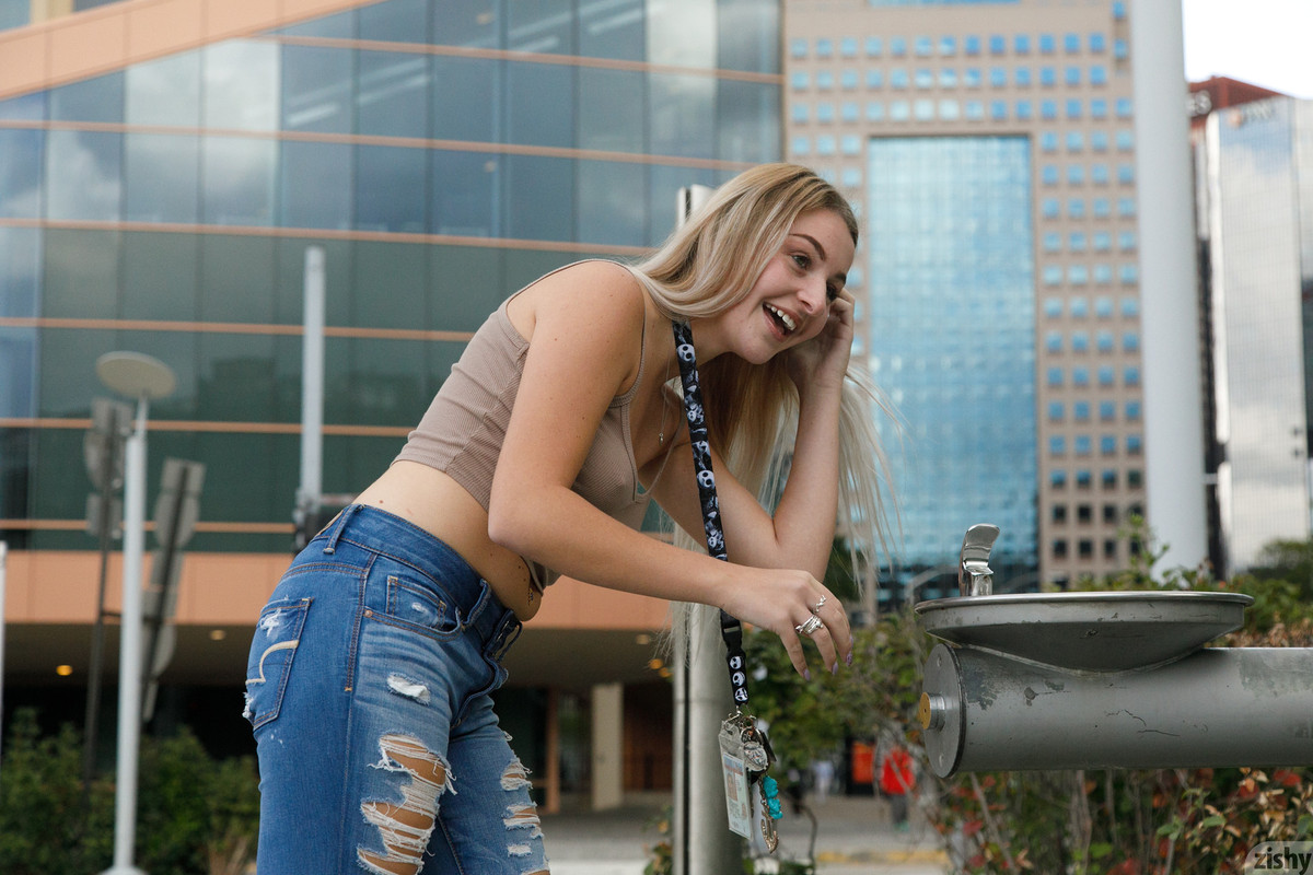 full_008_1634541637099871