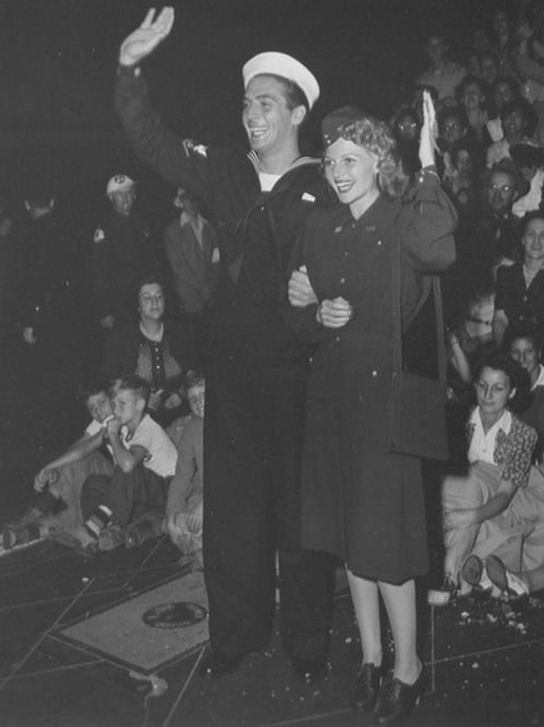 rita_hayworth_g55