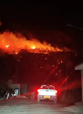ΚΟΛΑΣΗ ΕΠΙ ΓΗΣ Η ΧΙΟΣ (ΒΙΝΤΕΟ)