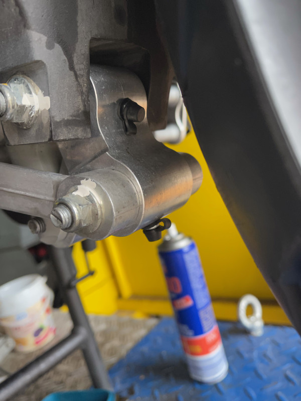 8EF91967-DC95-42B6-A0CA-21271D75AF56