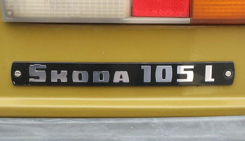 logo 105