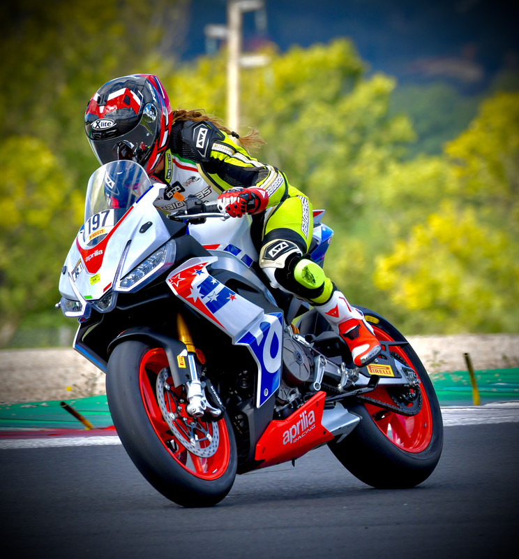 A98E5566-2EEC-4883-8EC1-CA03B869D23C