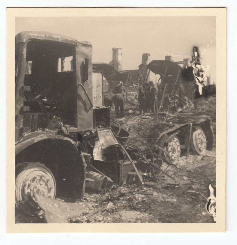 Schwere Schäden LKW n.Bombenexpolsion in Gomel F