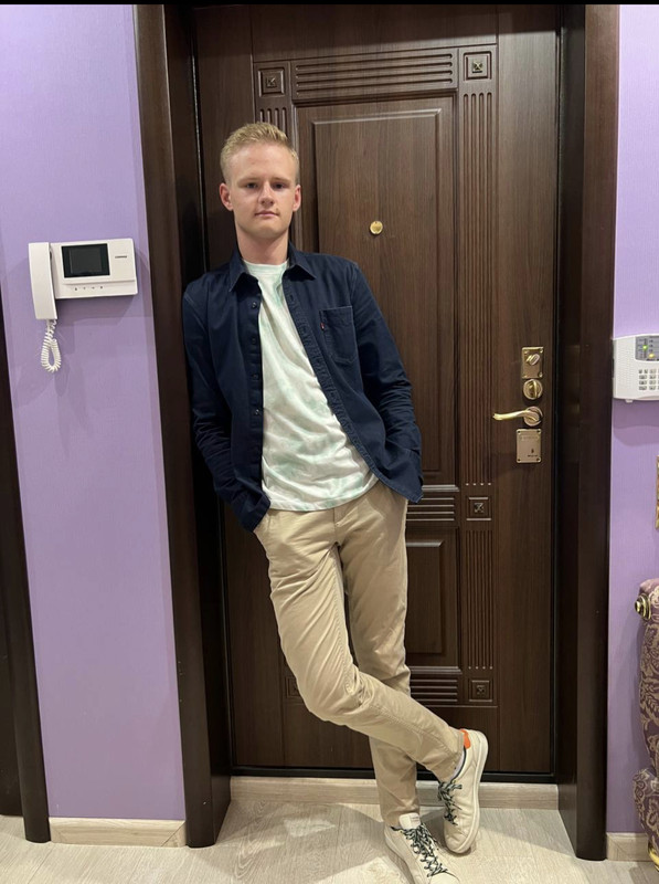 6F09CA31-E345-4A61-9F96-EEF26B545C92