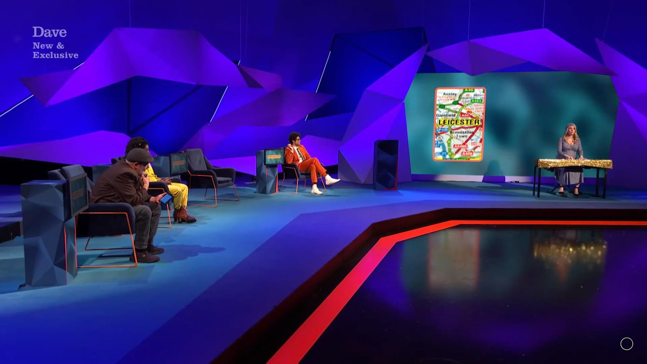 11.09 - 22.00.00 - Question Team. Making up Richard Ayoade's self-qui....ts_snapshot_12.52_[2021.11.