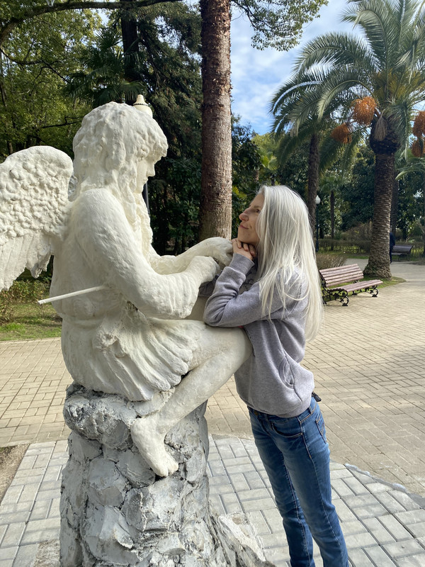 DC4C5520-4AE4-4E63-AACF-6E42D3341E10