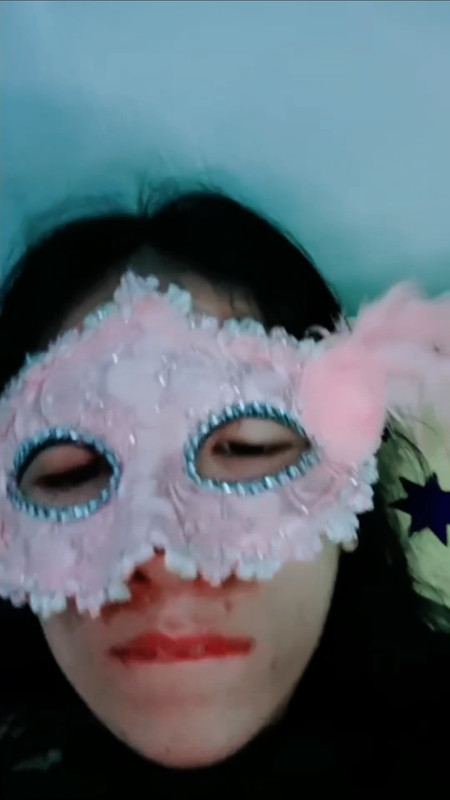 leave her boarding room all day Fucking.mp4_snapshot_00.16.000