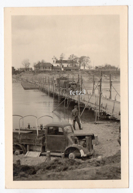 Litauen Russland Orscha  Kirche Brücke LW Schlepper Traktor Lanz