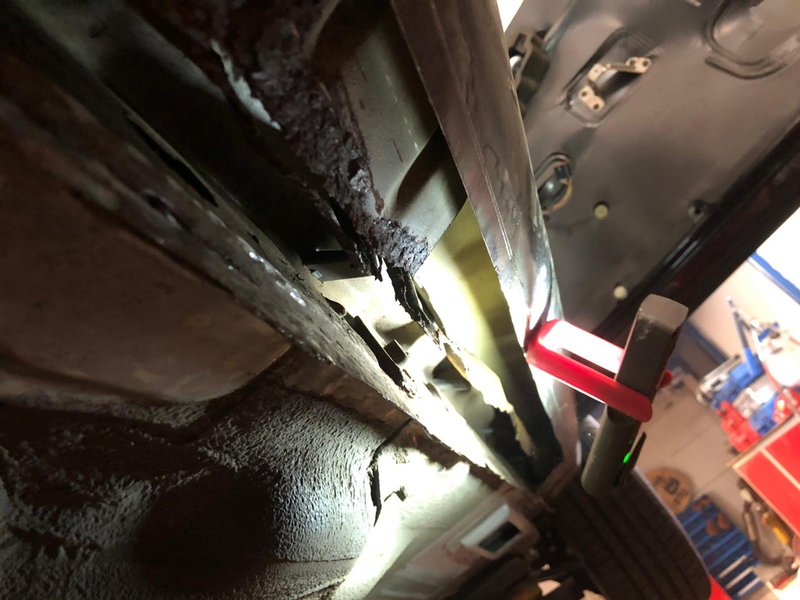 0A71DAF3-88FE-4C32-99A0-1AC5A3059AC6