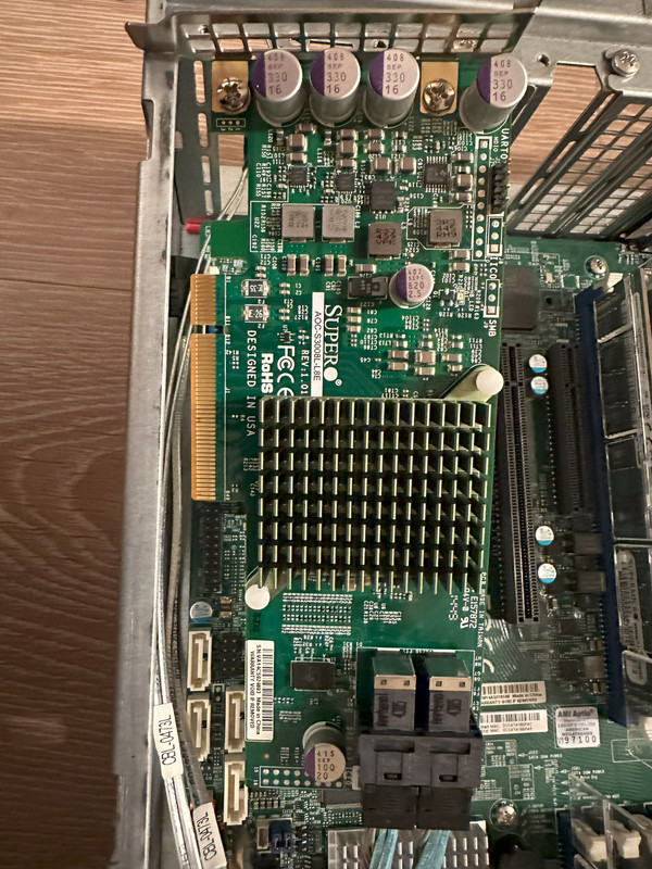 [FS][USCA] STORAGE SUPERMICRO SERVER, EXTERNAL and INTERNAL DRIVES