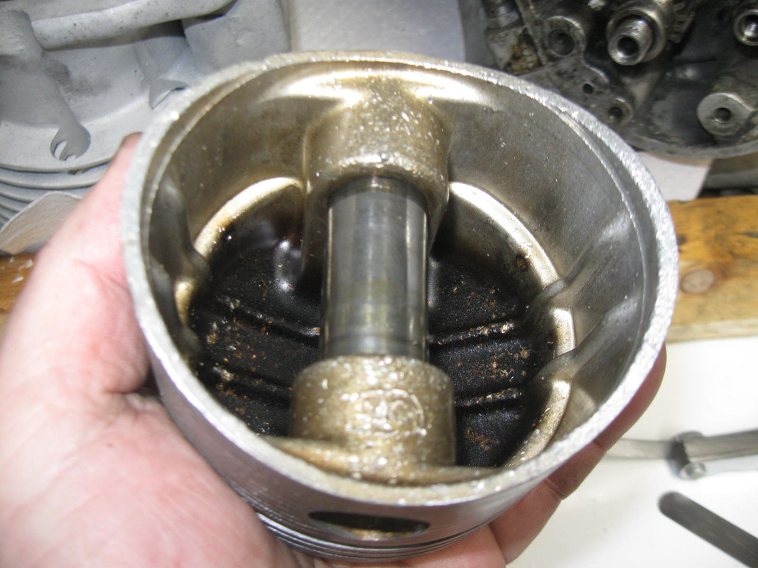 MC HA on bottom of piston