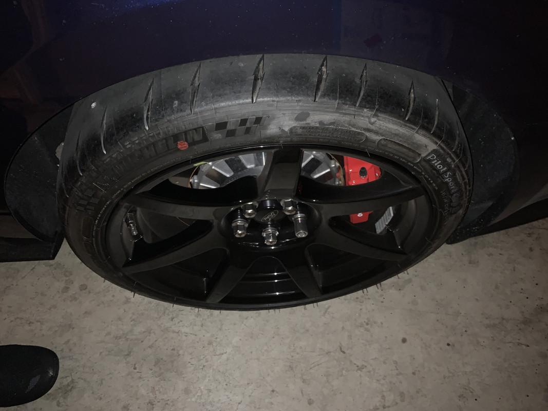 F0498911-328E-4D1A-B61F-2A944033CCEF